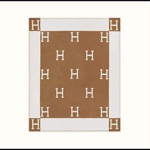 New hermes avalon blanket gold